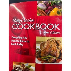 Betty Crocker New Cookbook, 10th Edition (Combbound)